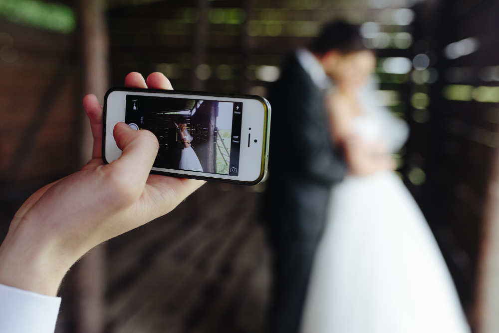 La gestione delle foto post-matrimonio dall’editing alla condivisione